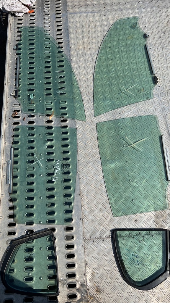 фото №1, Комплект окон lexus gs iii gs350 2004-2011 usa