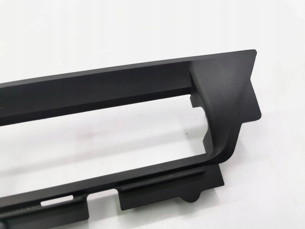 фото №9, Toyota auris e180 2015 панелі керування, перемикачі