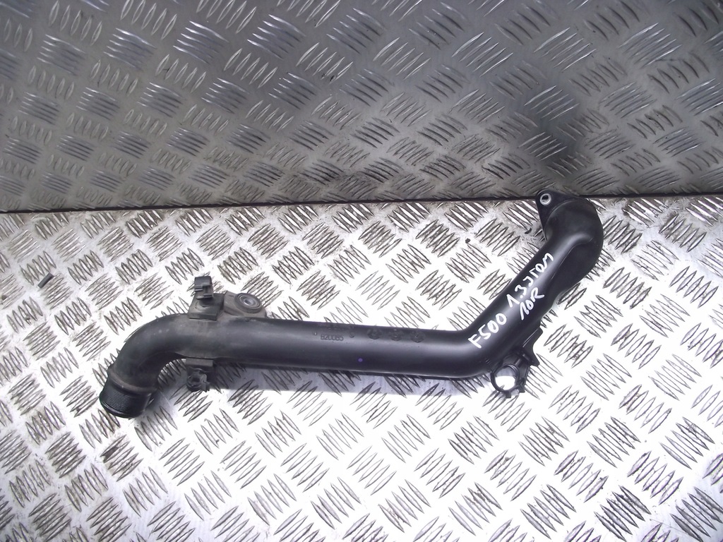 фото №1, Шланг воздуха труба fiat 500 10r 1.3 воздухозаборник