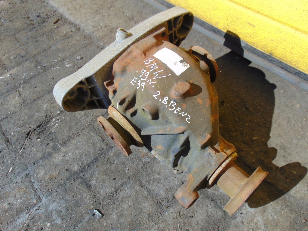 Купить Bmw e39 2.8 b дифференциал мост задний  1214311