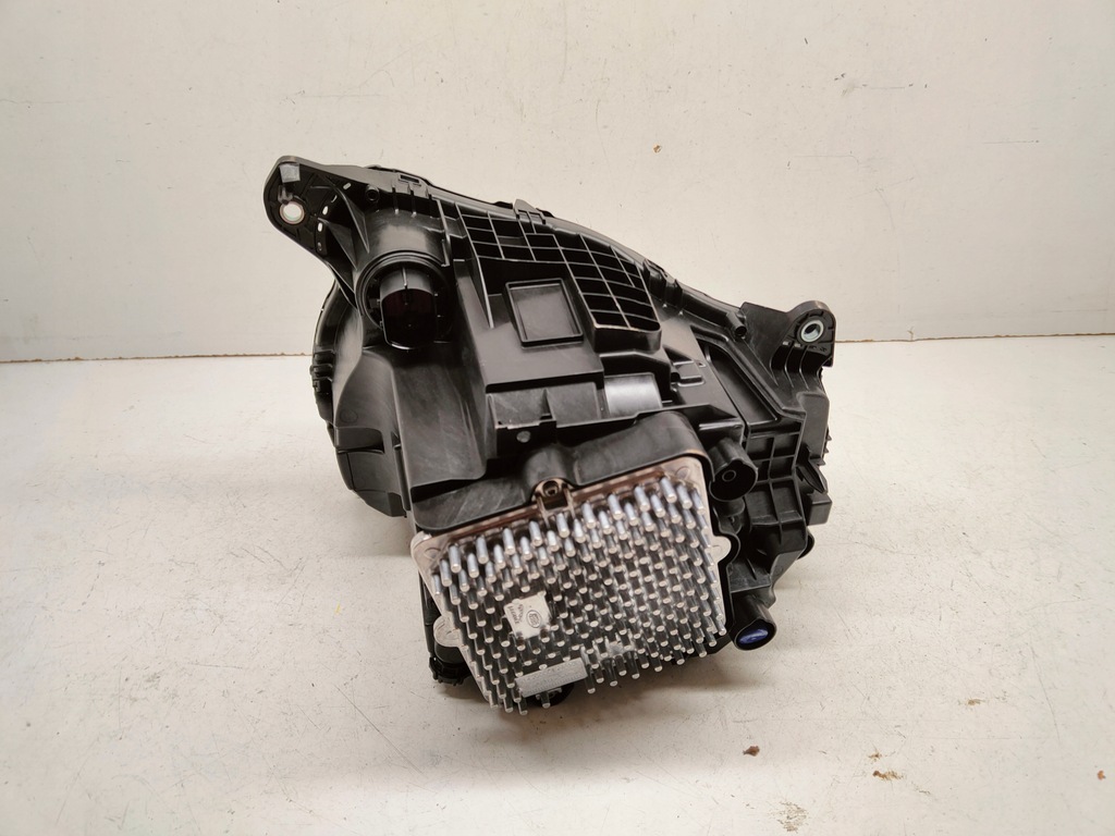 фото №5, Land rover defender ii 2020- лампа левая перед led