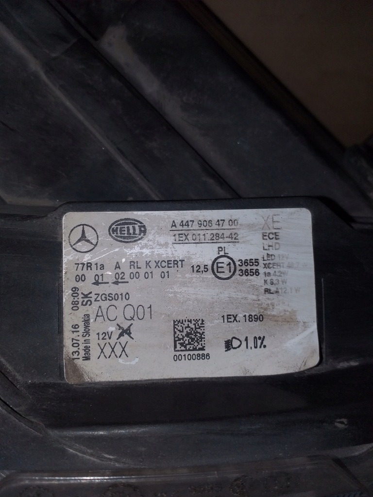 фото №4, Лампа права mercedes v klasa led a4479064700