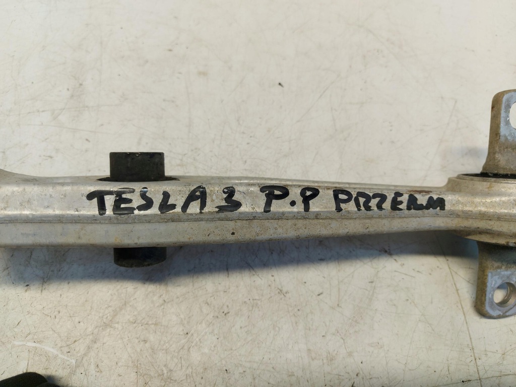 фото №6, Tesla model 3 важіль правий перед передній нижній 1044341-00-d