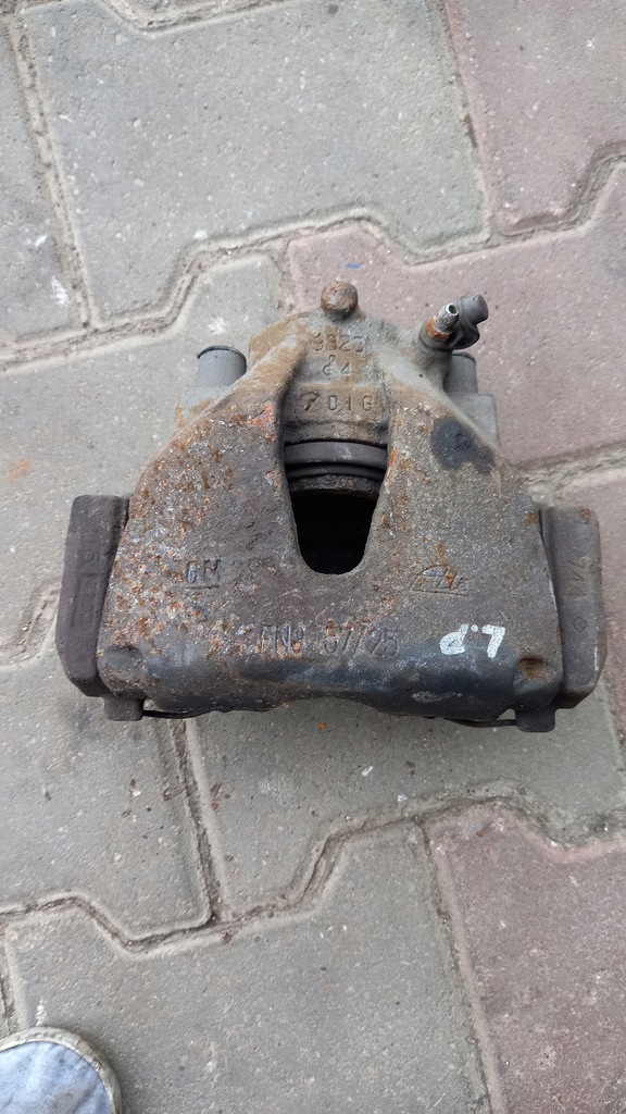 фото №1, Супорт лівий перед opel meriva 03r 1.6b