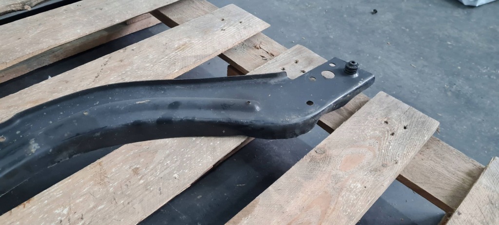 Maserati quattroporte vi ремень усилитель передний балка верхний радиатор Киев