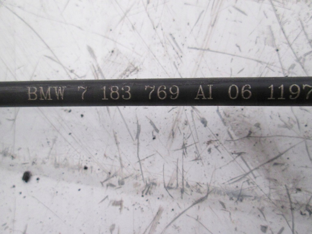 фото №2, Bmw f01 f02 f04 трос капот тяга задние