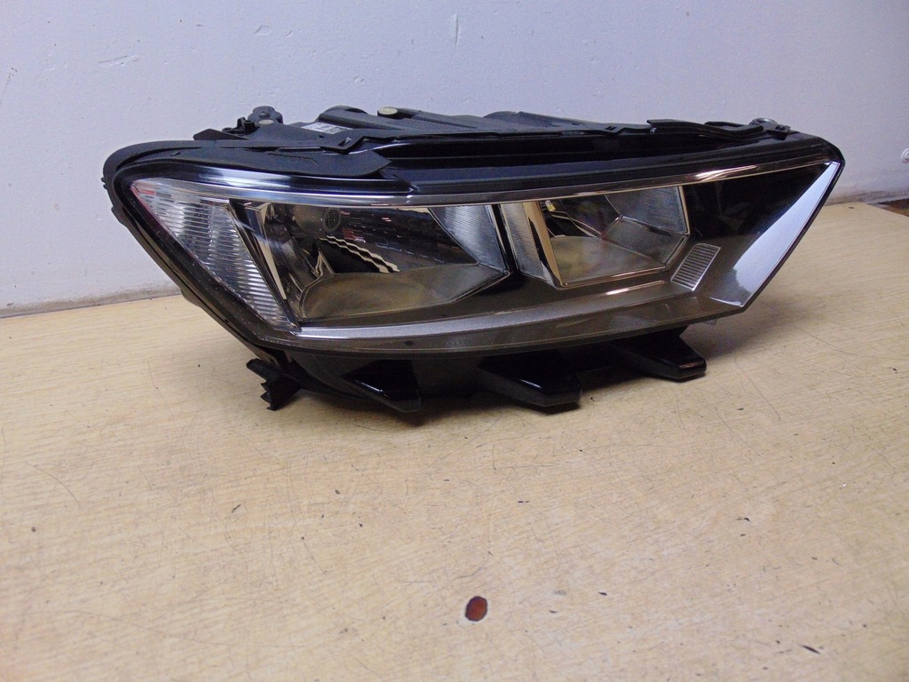 фото №3, Лампа правая перед vw t-roc 2ga941006b europa