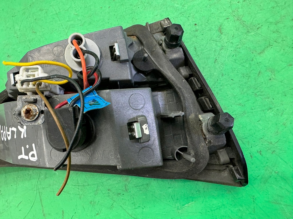 фото №12, Лампа права задня задня w кришка 92404-3x0 hyundai elantra v 10-13 europa