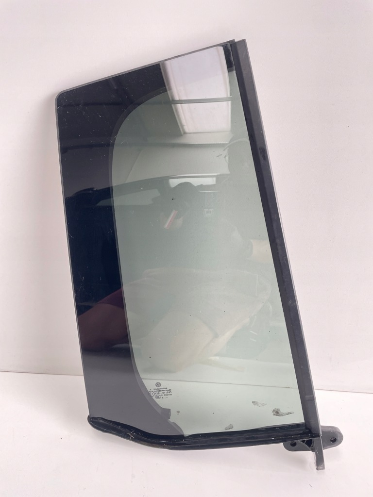 фото №1, Vw touran стекло дверь задняя правая 5ta845214