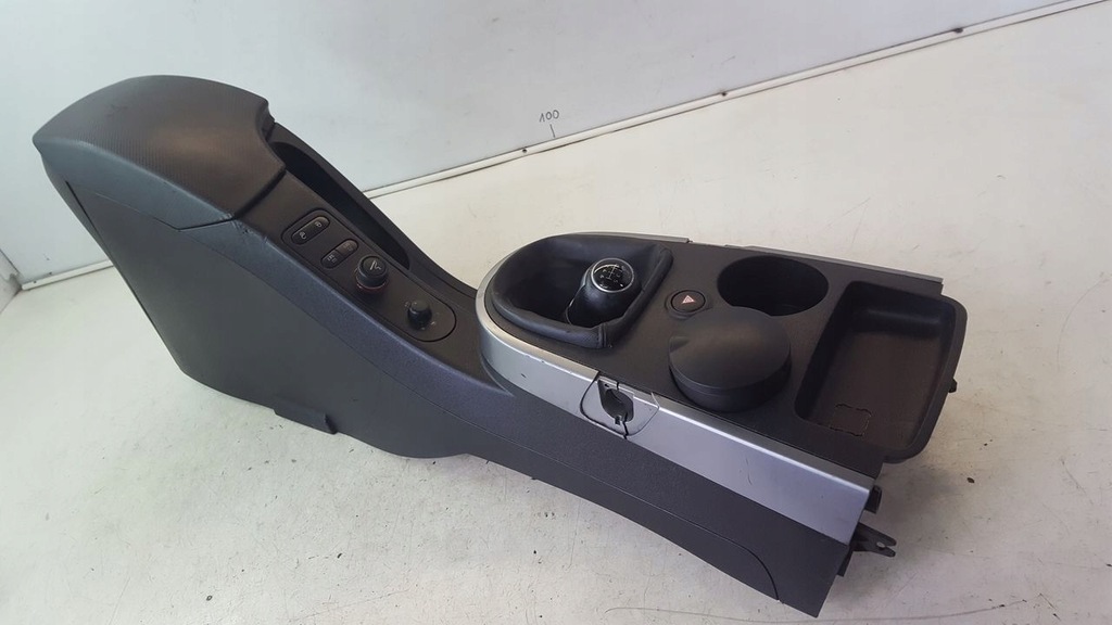 фото №1, Підлокітник seat altea xl 1,4