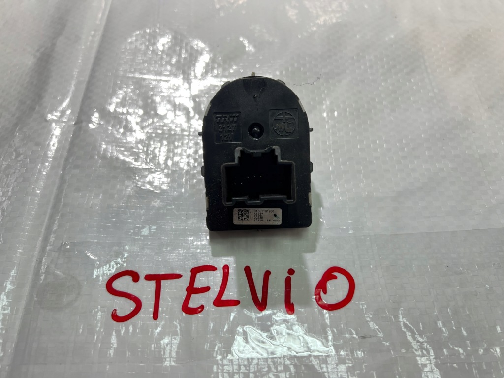 фото №4, Alfa romeo stelvio переключатель зеркал