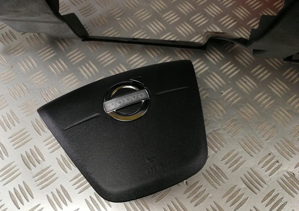 фото №11, Панель приладів приладова панель приладів подушки безпеки подушка безпеки ремені volvo v60 i lift 2013-2018 eu