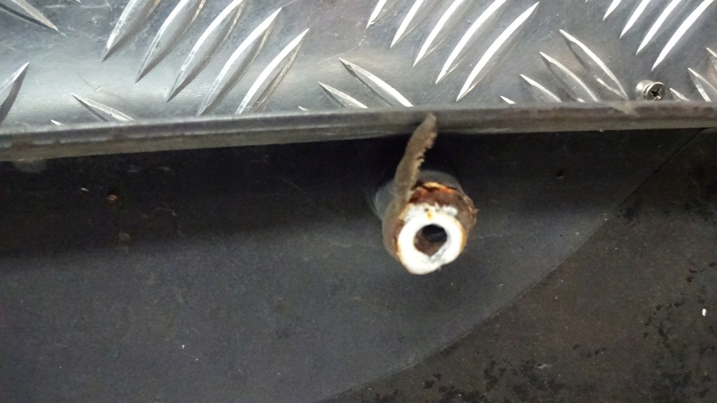 фото №6, Спойлер спойлер крышки задний renault laguna ii nv603