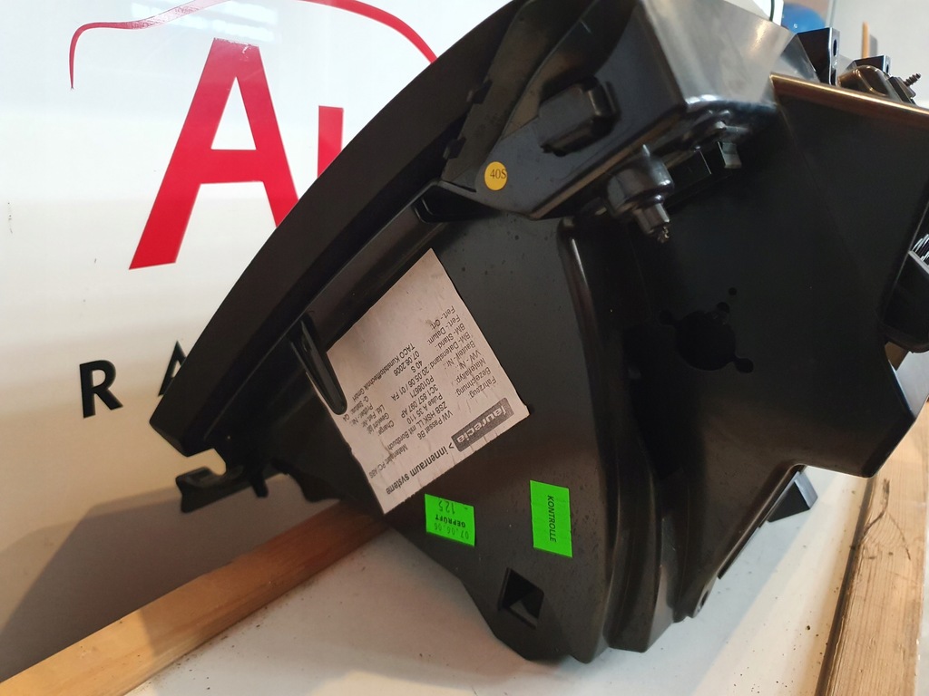 фото №11, Бардачок консоли vw passat b6 3c1857114 3c1857101