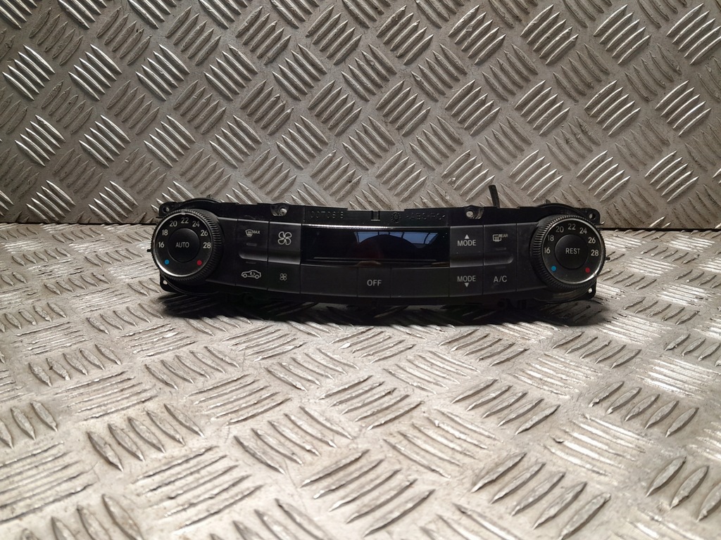 фото №1, Панель кондиционера mercedes-benz оригинальный номер 2198303985