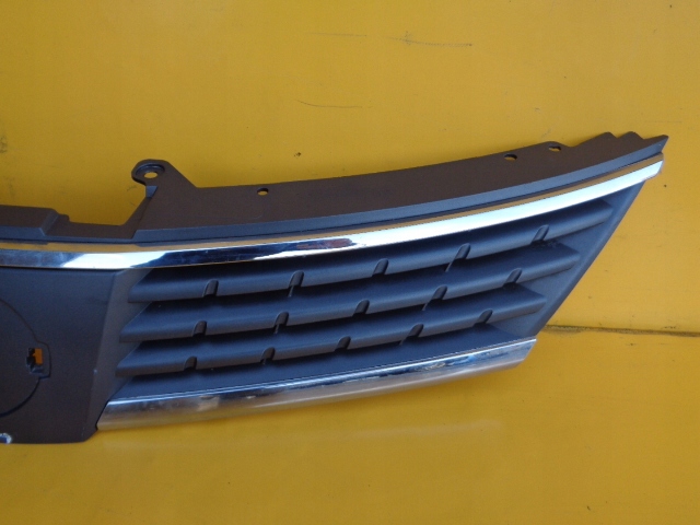 фото №4, Nissan tiida решітка радіатора решітка радіатора