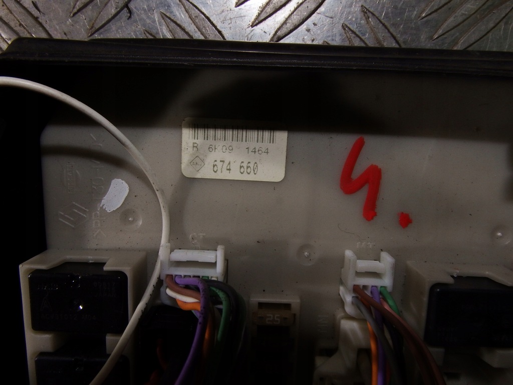 фото №3, Модуль bsi uch коробка запобіжників renault clio iii modus 674660