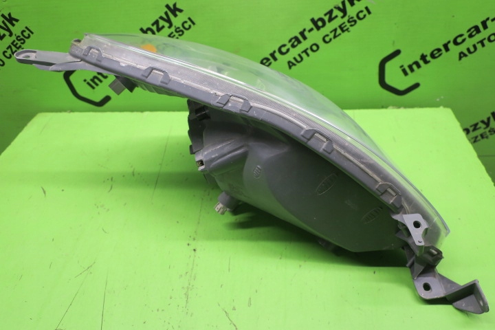 фото №5, Toyota yaris verso фара левый 1999 2000 2001-