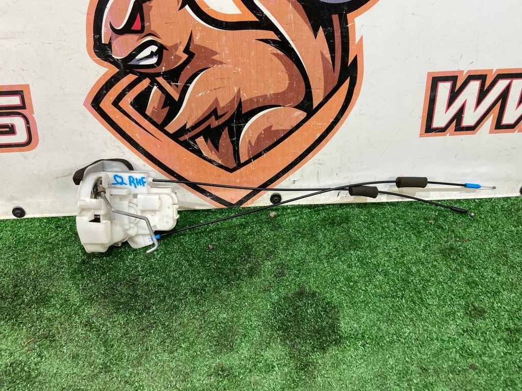 фото №1, Замок двері правий перед legacy bm 61032aj00a