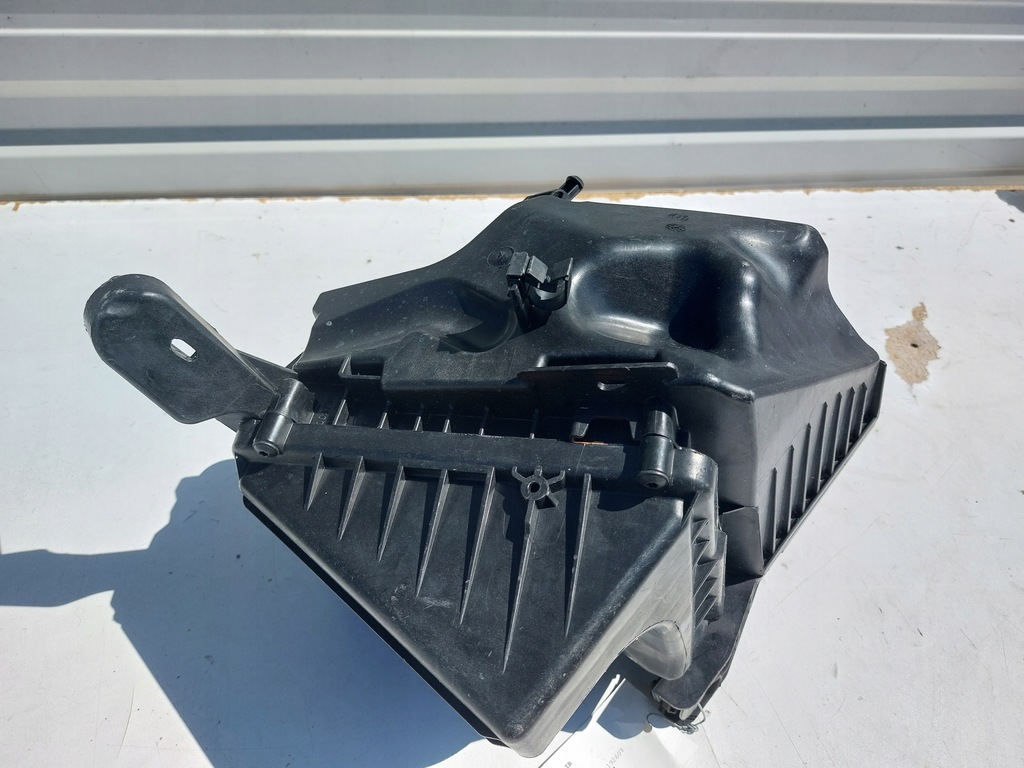 фото №7, Корпус фільтра повітря renault twingo iii eu