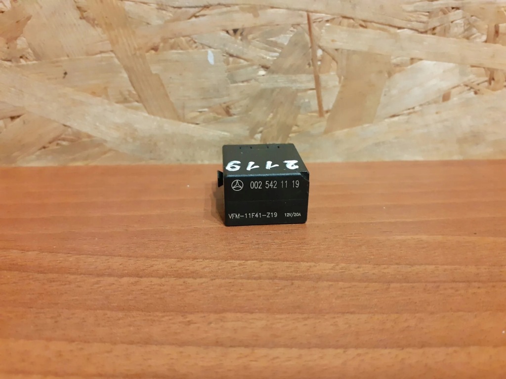 Купити Реле mercedes-benz m w164 2119 2006