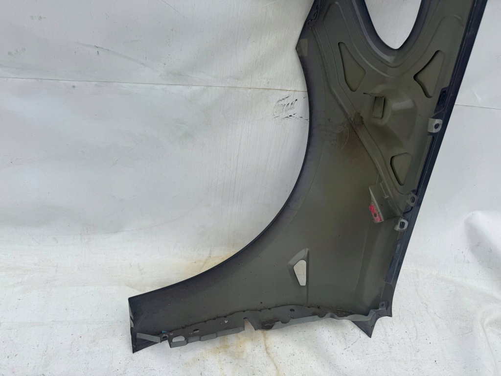 Tesla model 3 2017 3 крыло  правый  перед передний Доставка