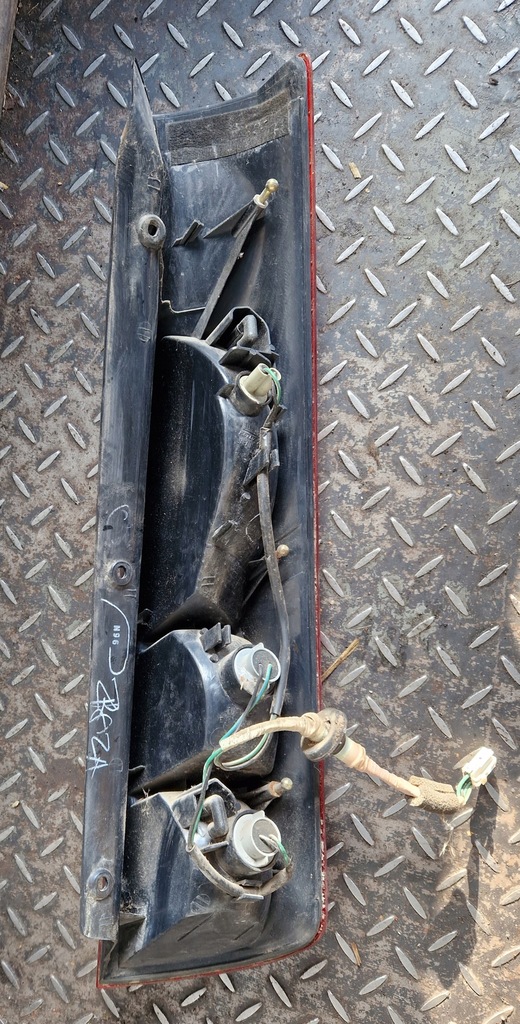 фото №2, Лампа лівий задня space runner ii