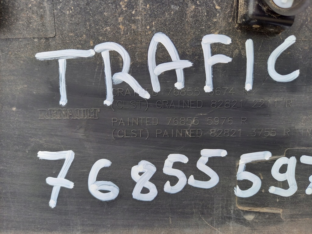 фото №10, Молдинг боковая левая renault trafic iii 768555976r