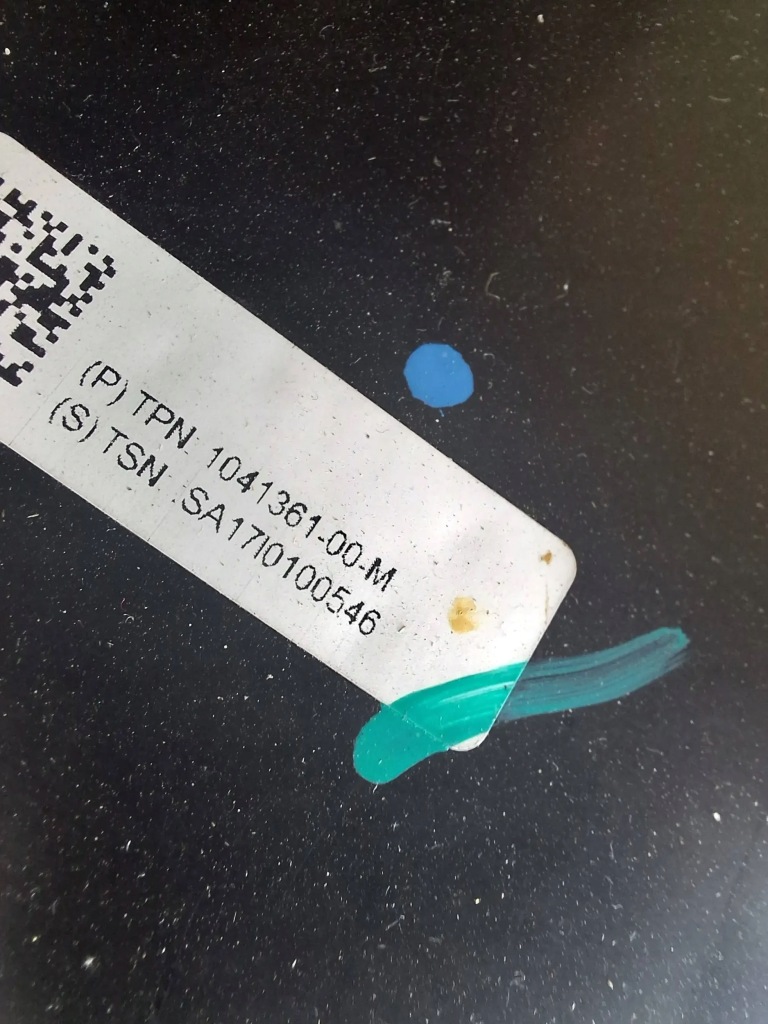 Молдинг дах wzdłużna 1041361-00-m tesla model x з датчиком 15- Зі Шроту