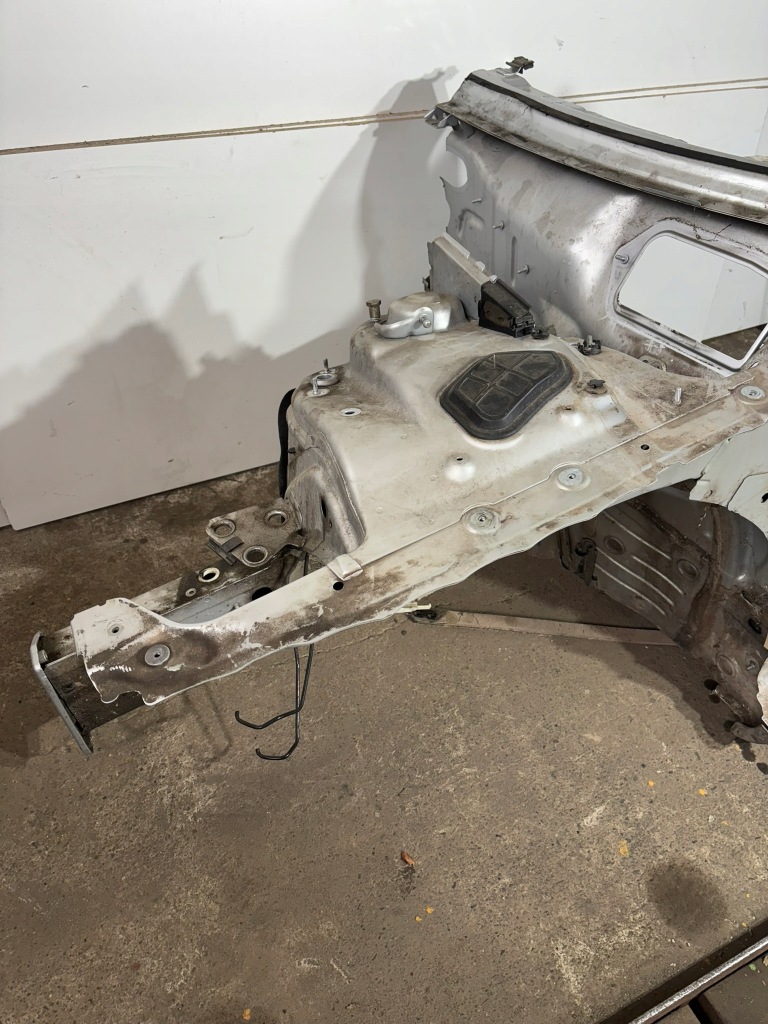 фото №3, Лонжерон підкрилок передня чверть права ліва поріг audi a5 8t 8f lift