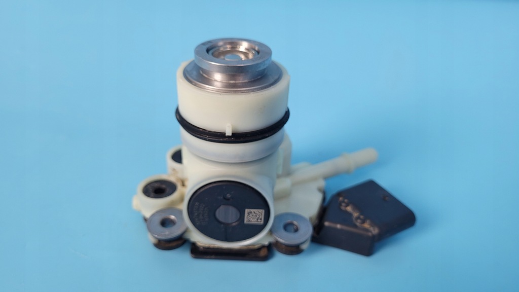 фото №1, Hyundai tucson iv 22r насос adblue bosch f01c250168