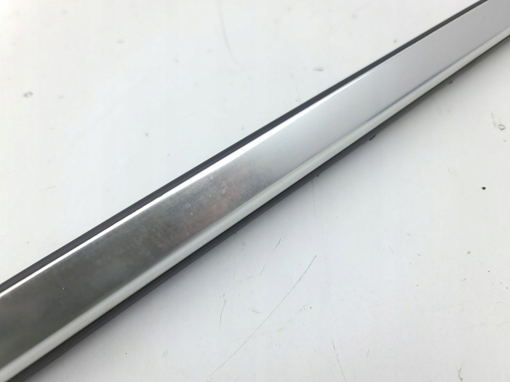 фото №8, Infiniti q30 2016 левая сторона молдинг прокладка стекло дверь передних