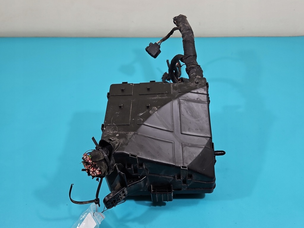 Коробка предохранителей hyundai tucson 3 15-20 91950-d3230 91420-d7292 Доставка