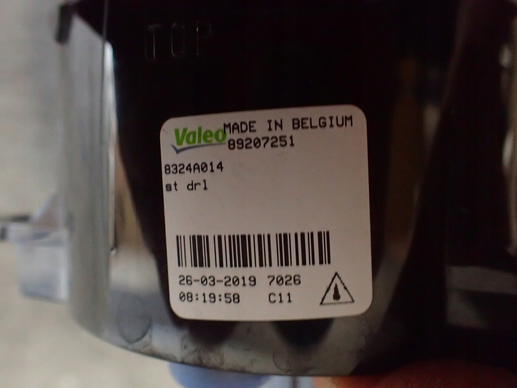 фото №3, Противотуманная фара mitsubishi space star ii 2 13- drl