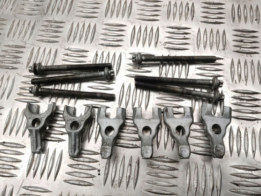 фото №1, 2011 bmw x5 e70 кронштейн форсунки