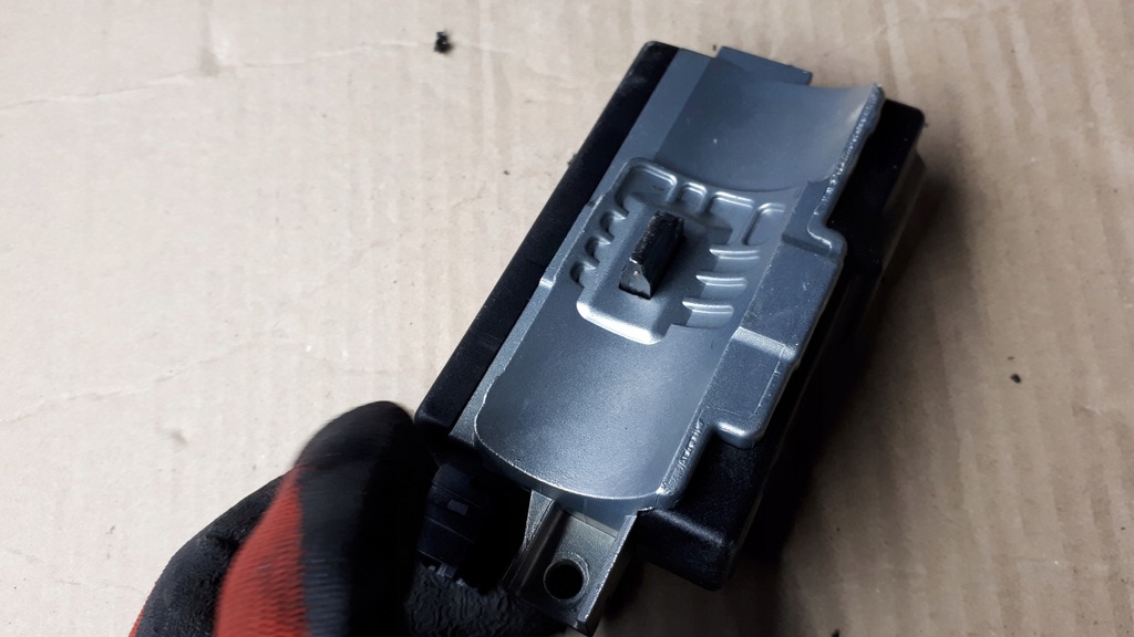 фото №7, S4 b8 lift a4 блокировка засов руля 8k0905852e