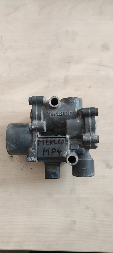 фото №6, Mercedes actros mp4 клапан давления abs a0054299244