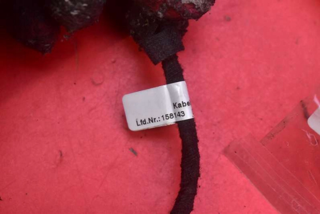 фото №10, Привід амортизатори кришки електричний 7p6827851 vw touareg 2 ii 7p 10-14