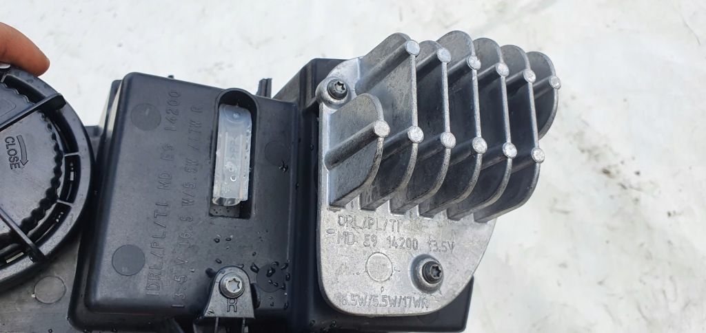 Фара передня правий перед seat ateca full led Недорого