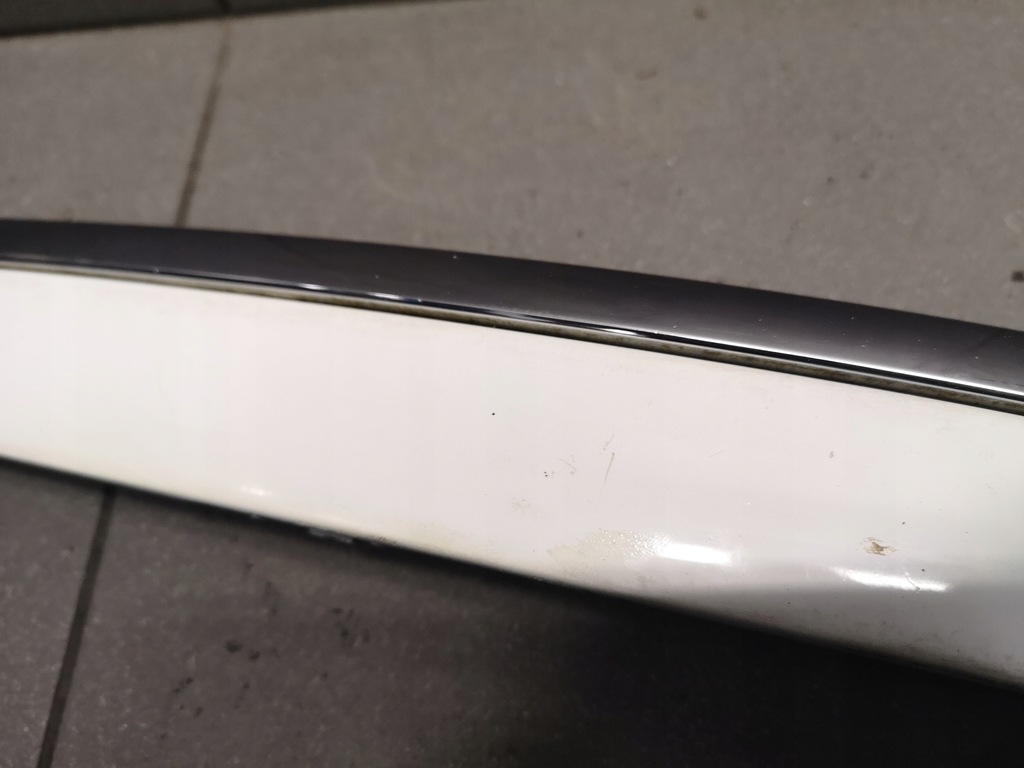 фото №9, Молдинг бампера ліва audi a8 d3 білий 4e0807223a