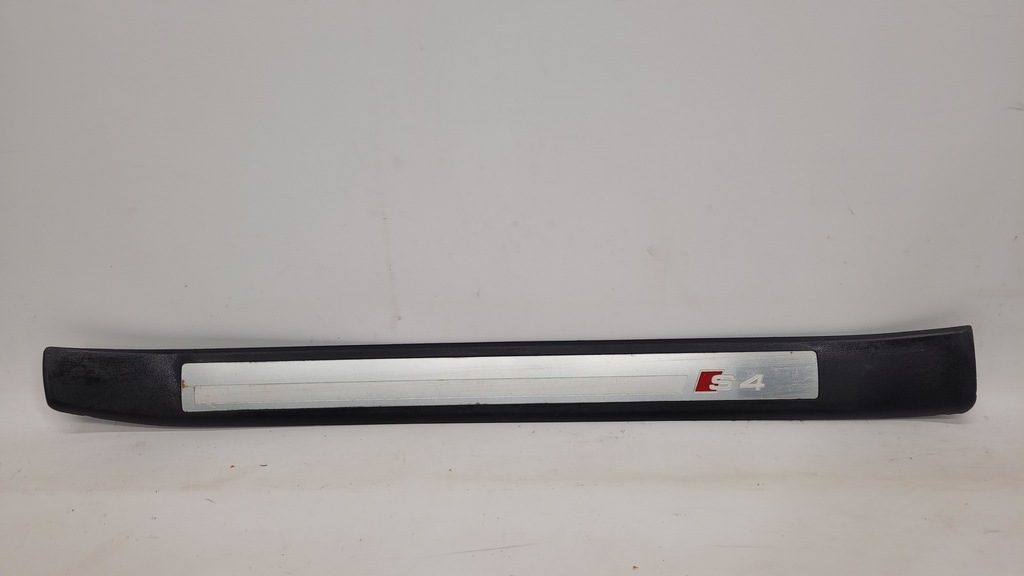 фото №1, Audi s4 8e0 накладка поріг ліва перед