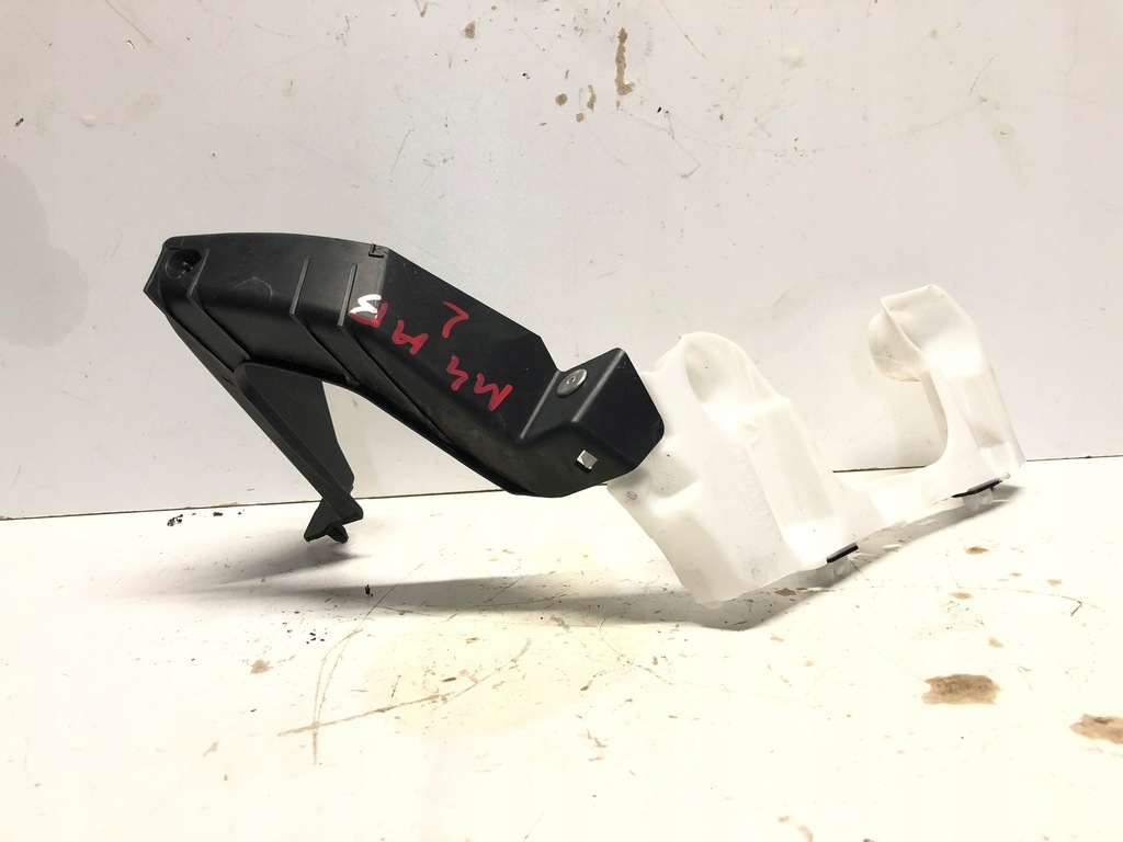 фото №7, Renault megane iv хэтчбек правый направляющая задняя бампер 852248678r 850449059r