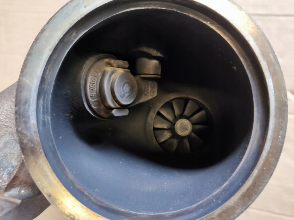 Турбіна land rover jaguar h4p36k682be 18489700007 Недорого