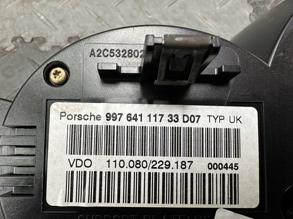 фото №6, Porsche 911 997 механическая коробка передач приборы счетчик