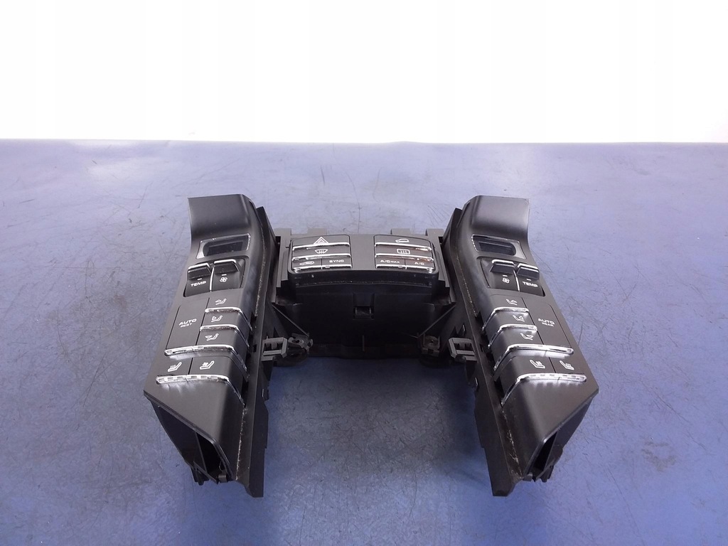 фото №1, Porsche cayenne ii 7p5 панель обдув кондиціонера