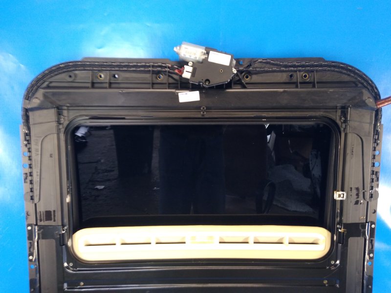 Люк комплектний  4g5877041g audi a6 c7 11-18 Недорого