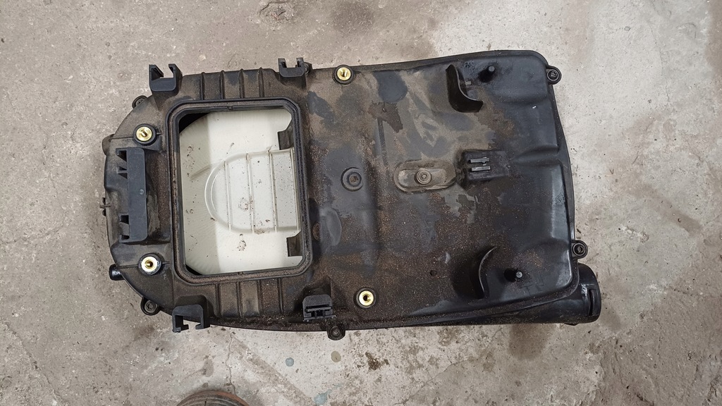 фото №1, Mercedes w212 2.2 cdi корпус фильтра воздуха a6510901701