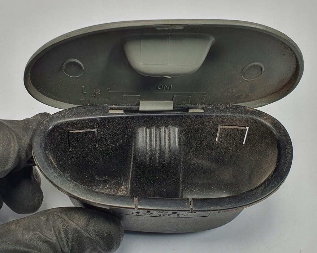 фото №2, Пепельница renault megane scenic i 7700822214