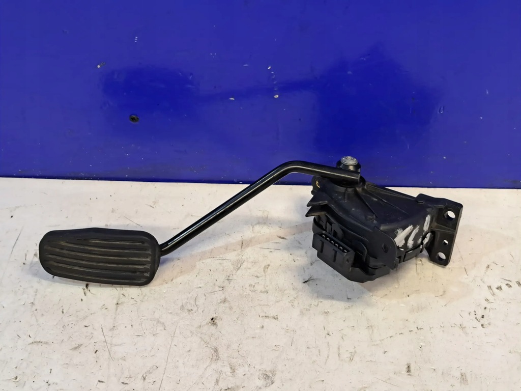 фото №1, Volvo xc90 2008 педалі