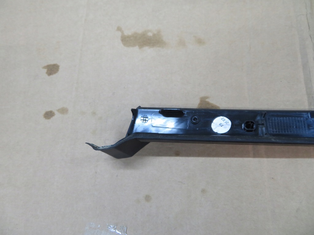 фото №10, Peugeot 3008 17r молдинг скло лобове